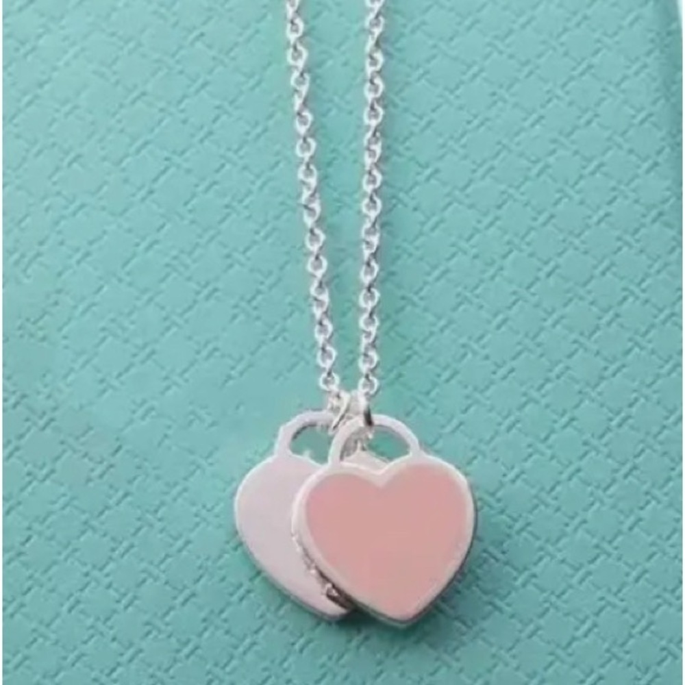 Trendy fun pink heart necklace pendant
